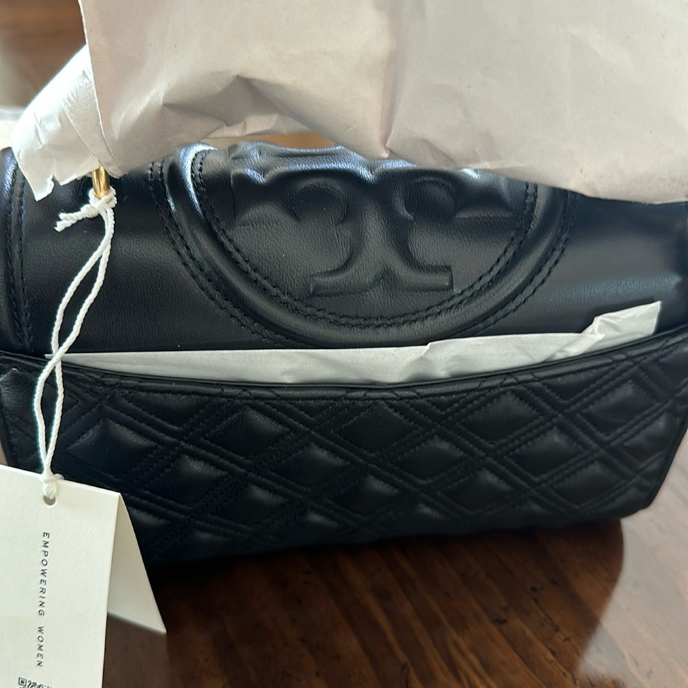 New Tory Burch Fleming Matte Small , Bag black , Style: 755776 . RN # 111395 - Picture 8 of 12